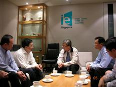 宋董事长拜访新加坡公共事务对外合作局，与谢忠文局长亲切交流